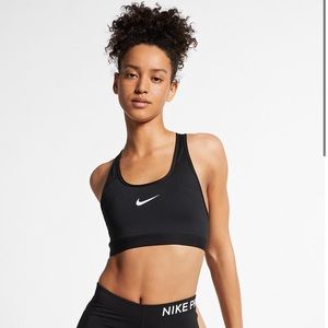 NIKE | Pro Classic Padded Sports Bra